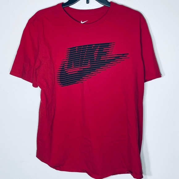 Men’s Nike Tee - Picture 1 of 4